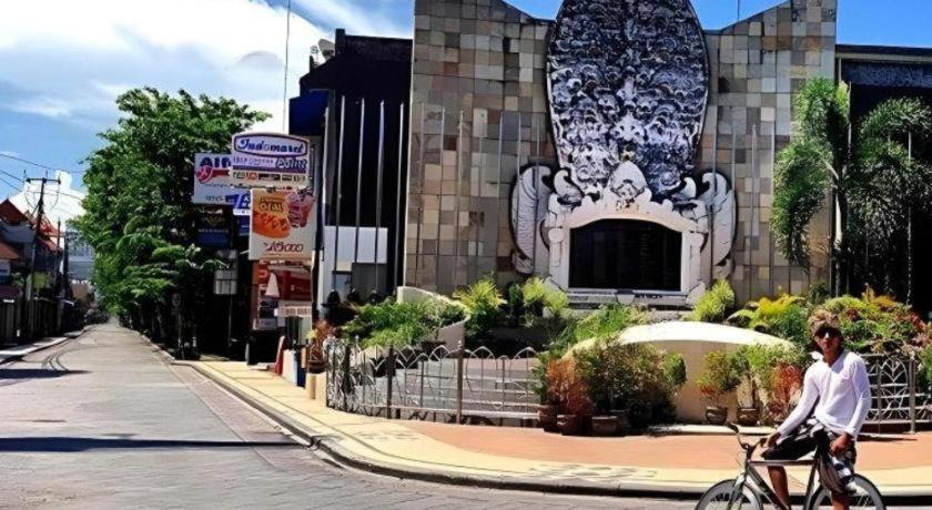 The Aroma'S Of Bali Hotel & Residence Legian  Exterior photo